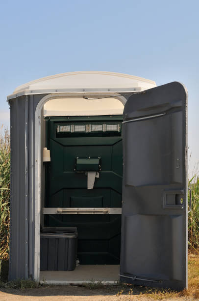 Portable Toilet Options We Offer in Harrisburg, OR